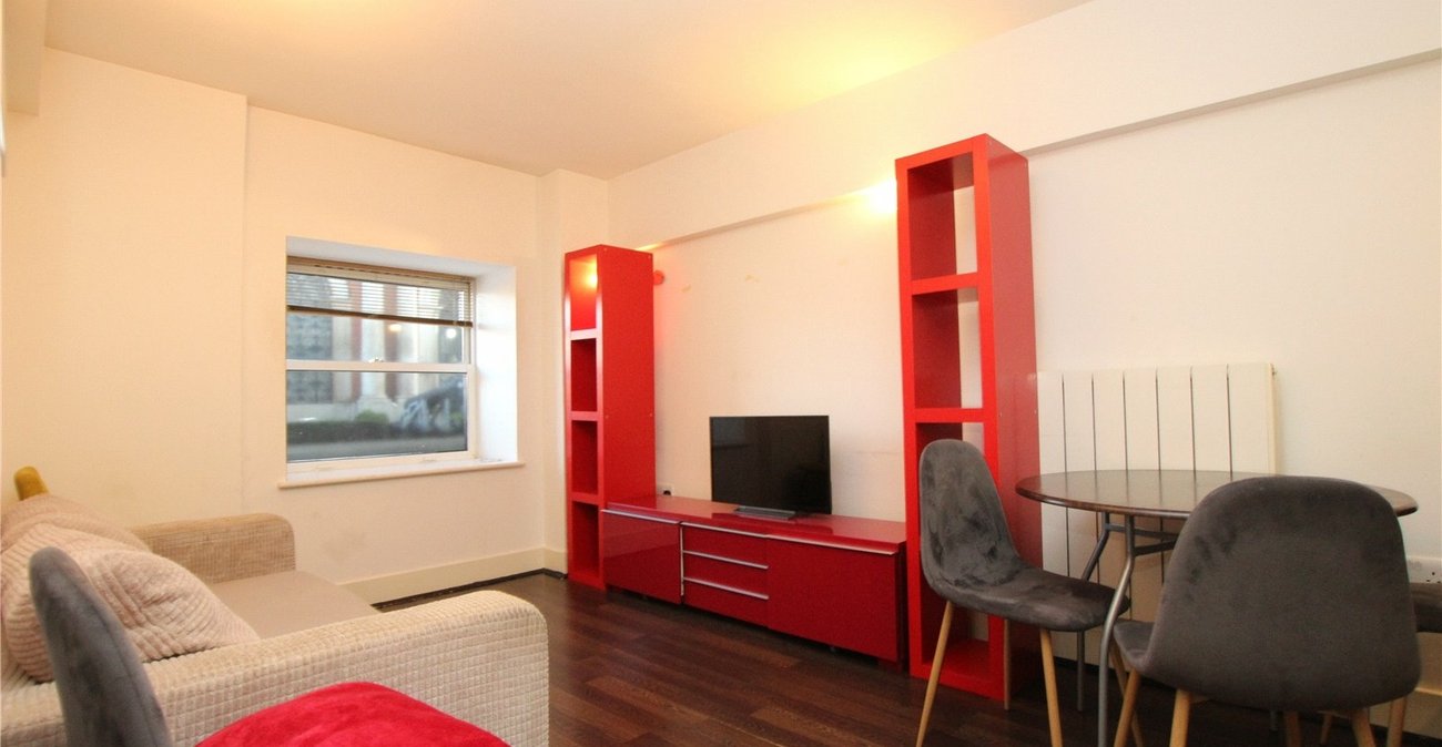 1 bedroom property for sale in Woolwich | Robinson Jackson