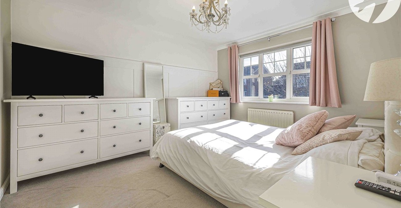 4 bedroom house for sale in Wainscott | Robinson Michael & Jackson