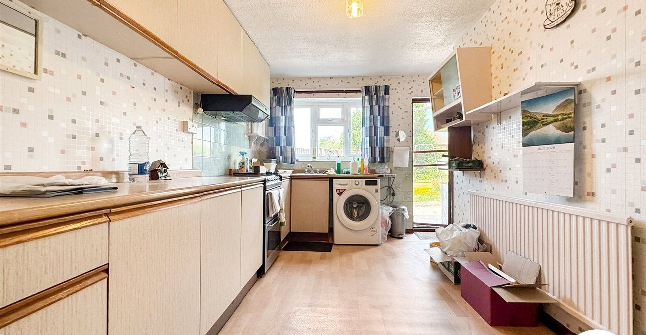 3 bedroom house for sale in Sittingbourne | Robinson Michael & Jackson