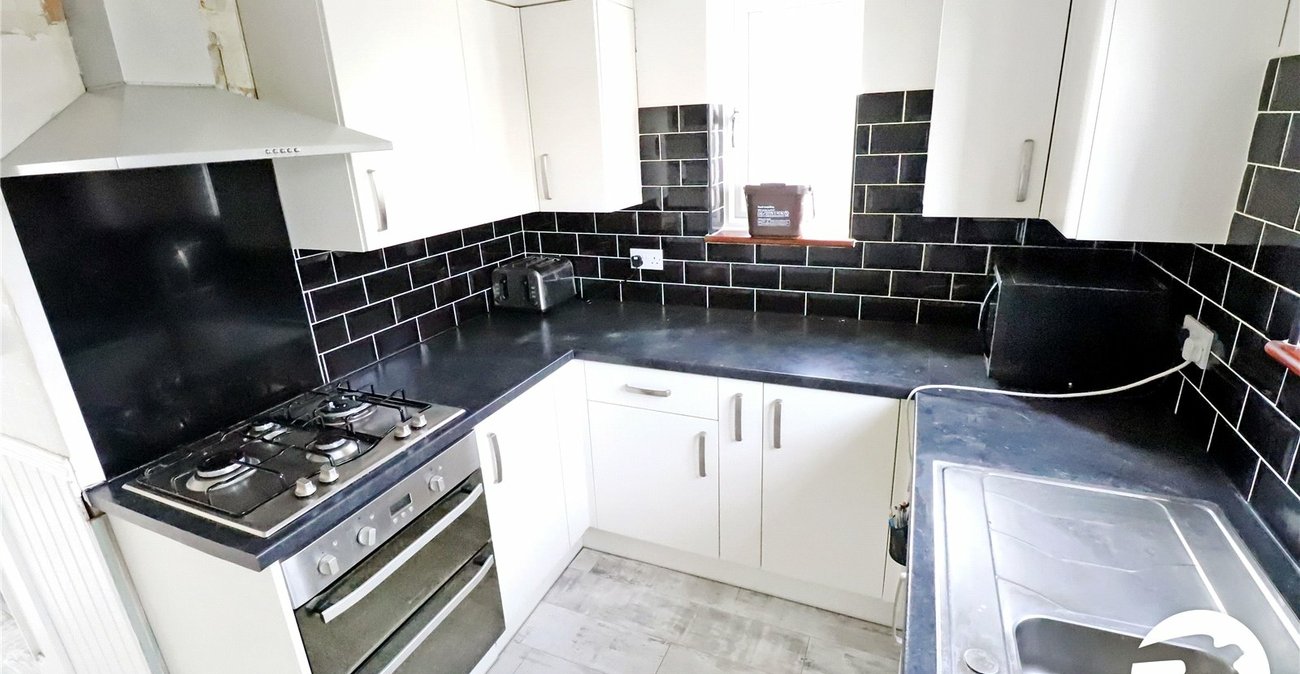 3 bedroom property for sale in Belvedere | Robinson Jackson