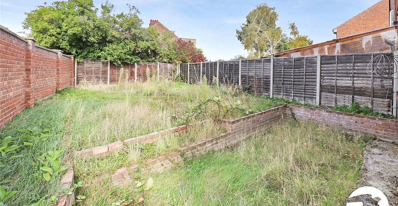 3 bedroom property for sale in Belvedere | Robinson Jackson