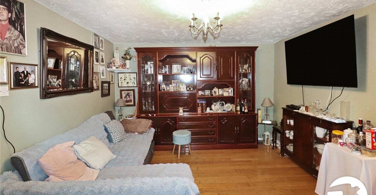 3 bedroom house for sale in Belvedere | Robinson Jackson