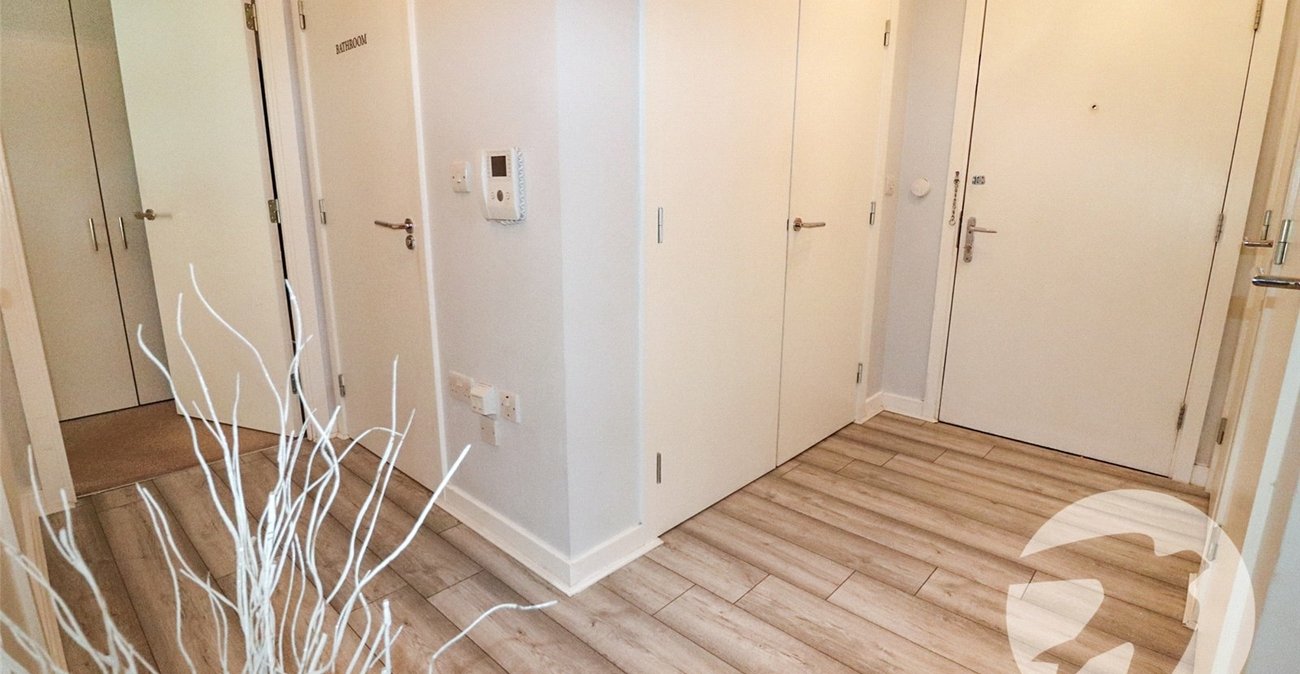 2 bedroom property for sale in Erith | Robinson Jackson