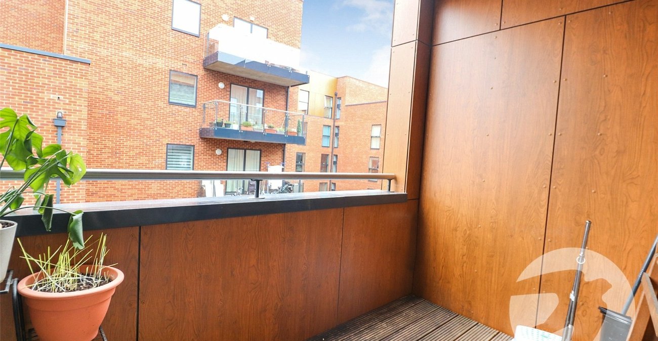 2 bedroom property for sale in Erith | Robinson Jackson