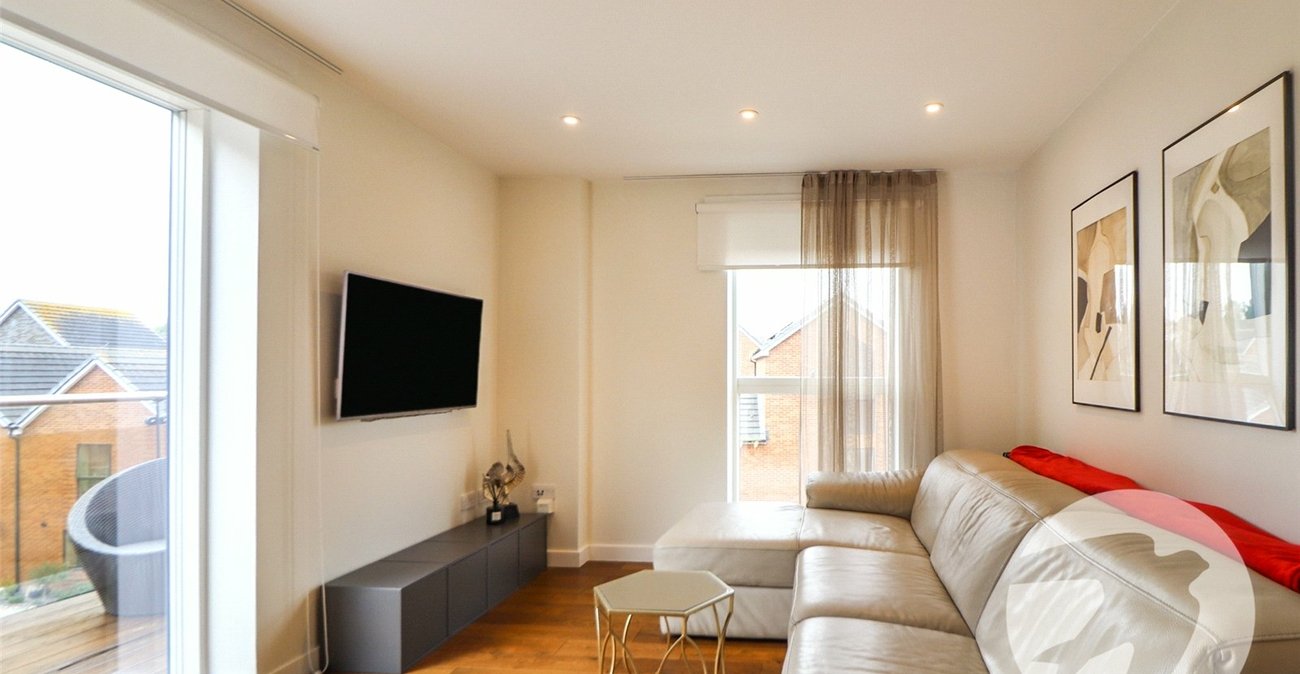 2 bedroom property for sale in Erith | Robinson Jackson