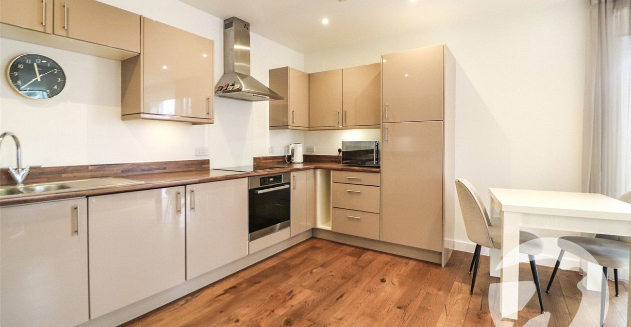 2 bedroom property for sale in Erith | Robinson Jackson