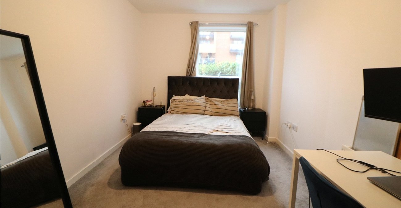 2 bedroom property for sale in Erith | Robinson Jackson