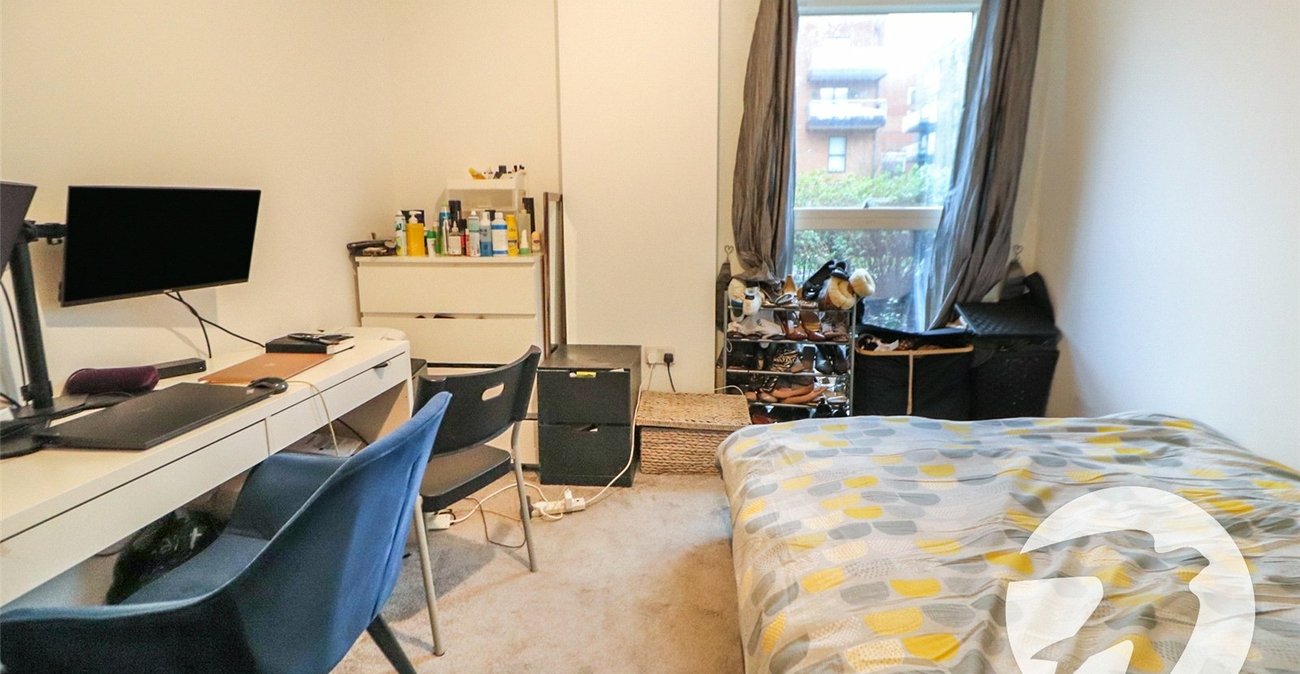 2 bedroom property for sale in Erith | Robinson Jackson