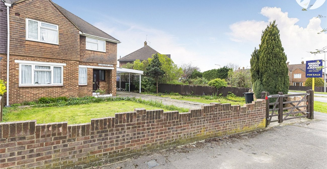 3 bedroom house for sale in Maidstone | Robinson Michael & Jackson
