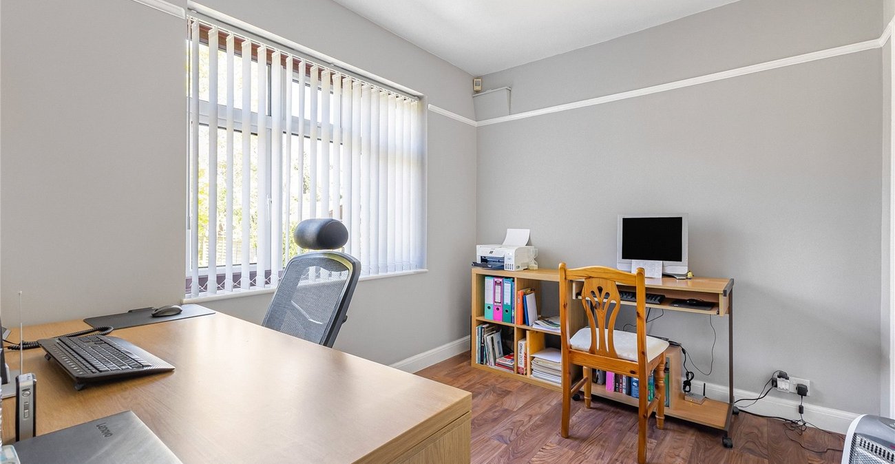 2 bedroom house for sale in Rochester | Robinson Michael & Jackson