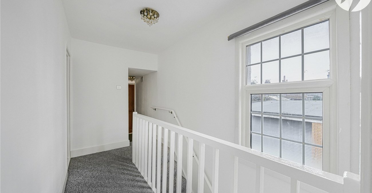 3 bedroom house for sale in Woolwich | Robinson Jackson
