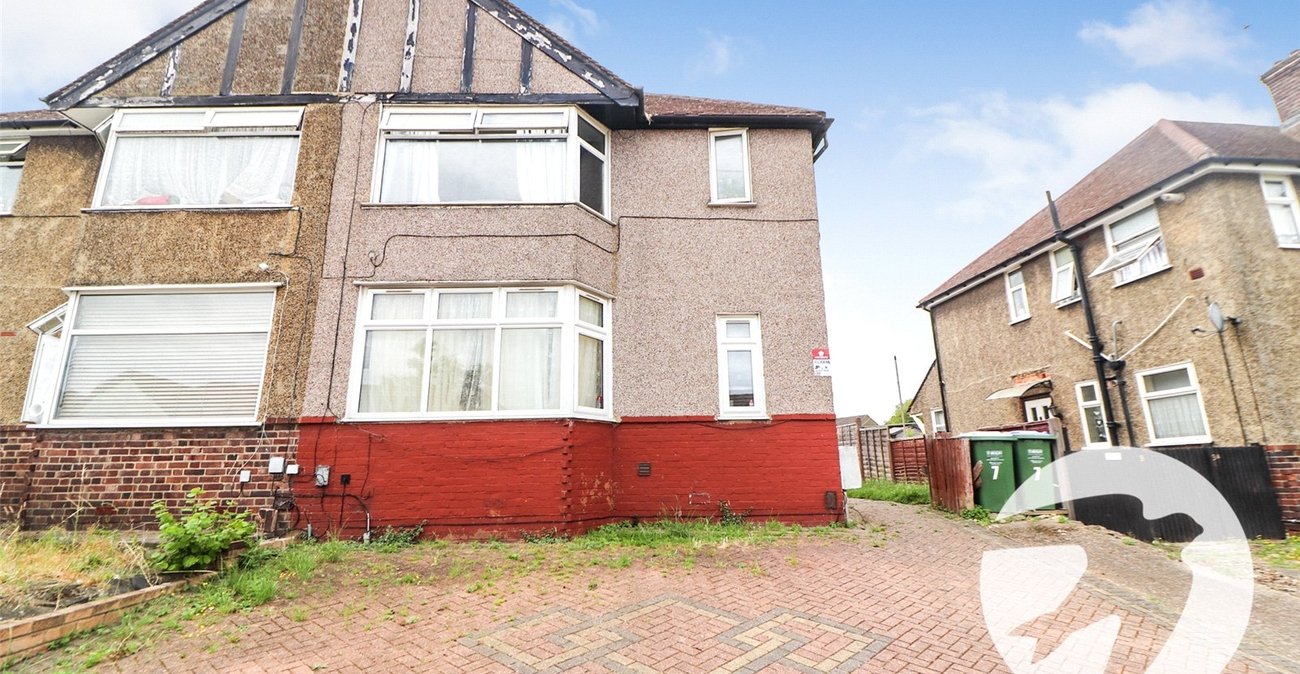 2 bedroom property for sale in Erith | Robinson Jackson