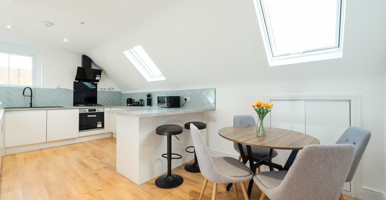 2 bedroom property for sale in Catford | Robinson Jackson