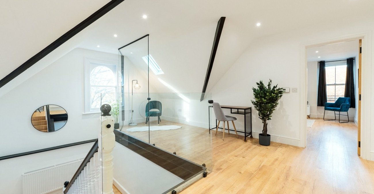 2 bedroom property for sale in Catford | Robinson Jackson