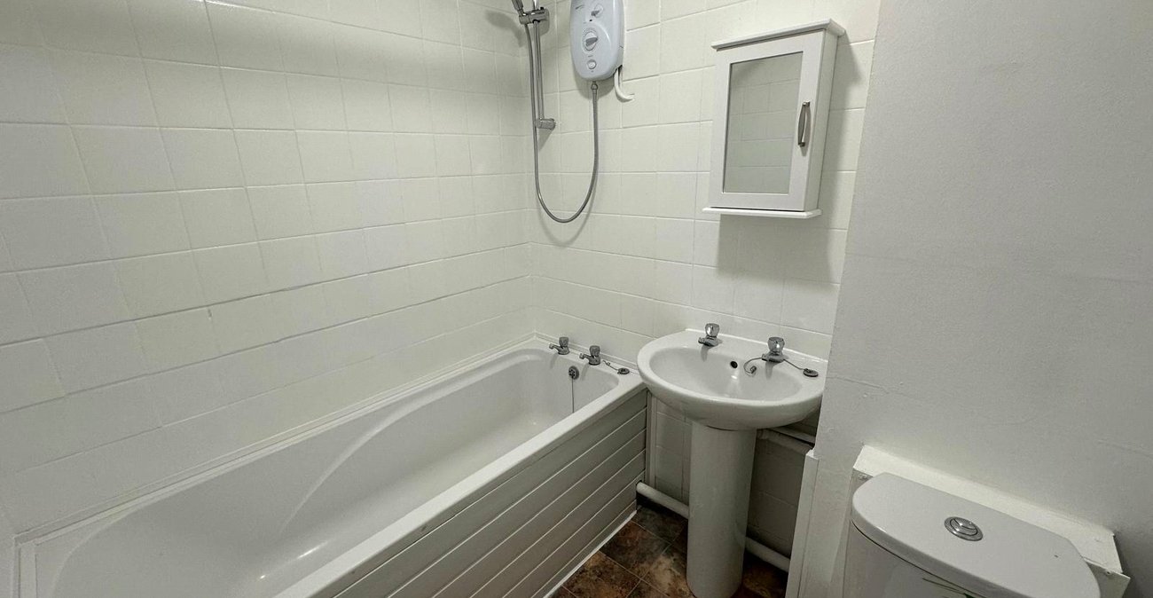 1 bedroom property for sale in London | Robinson Jackson
