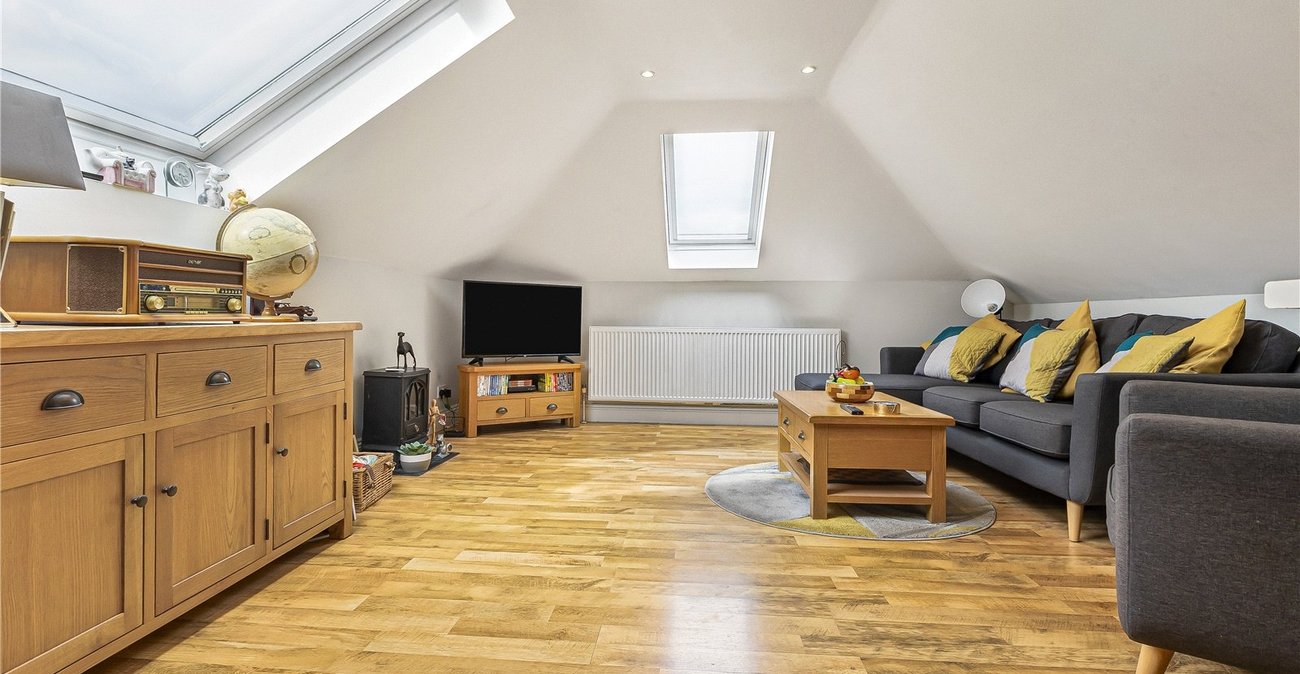 1 bedroom property for sale in Green Court Road | Robinson Jackson