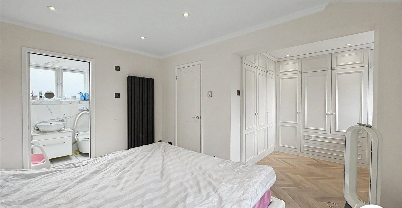 3 bedroom house for sale in Rochester | Robinson Michael & Jackson