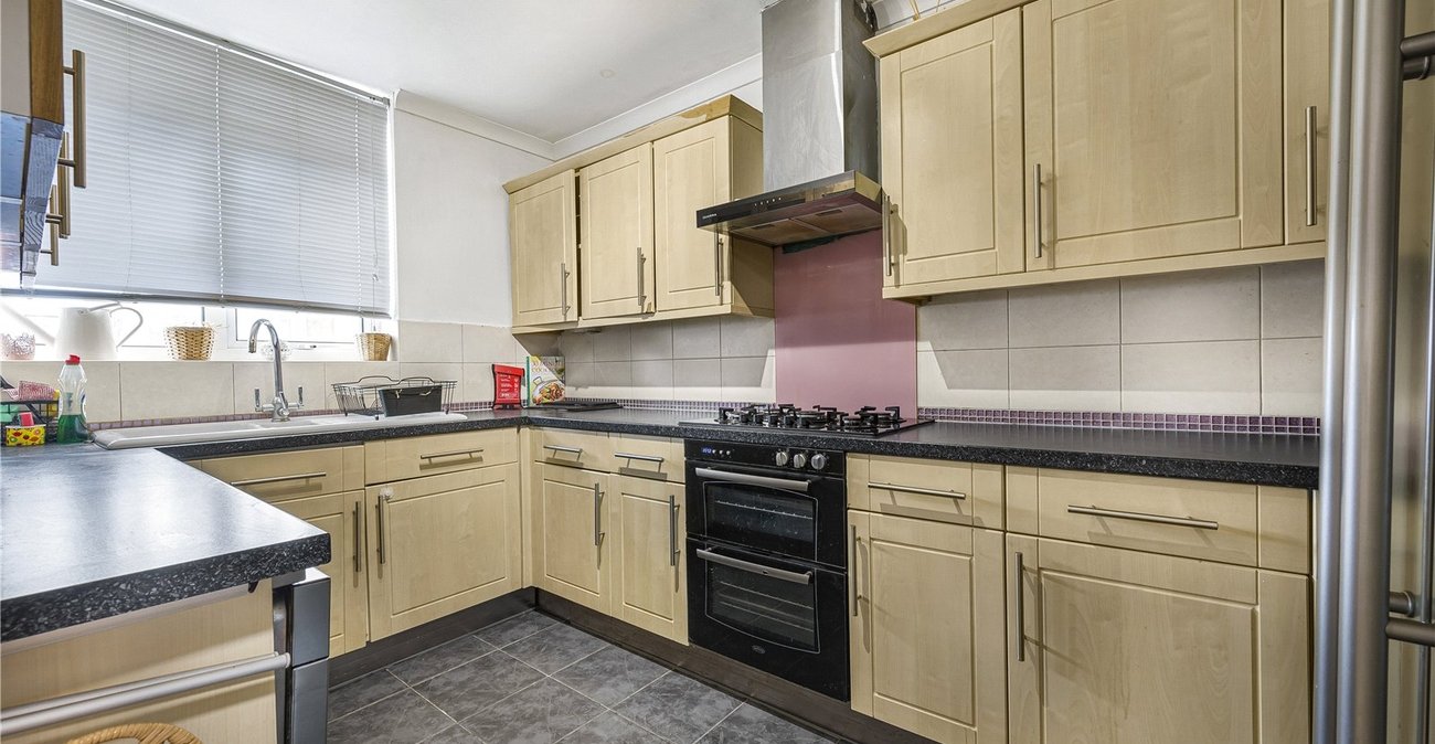 3 bedroom house for sale in Dartford | Robinson Jackson