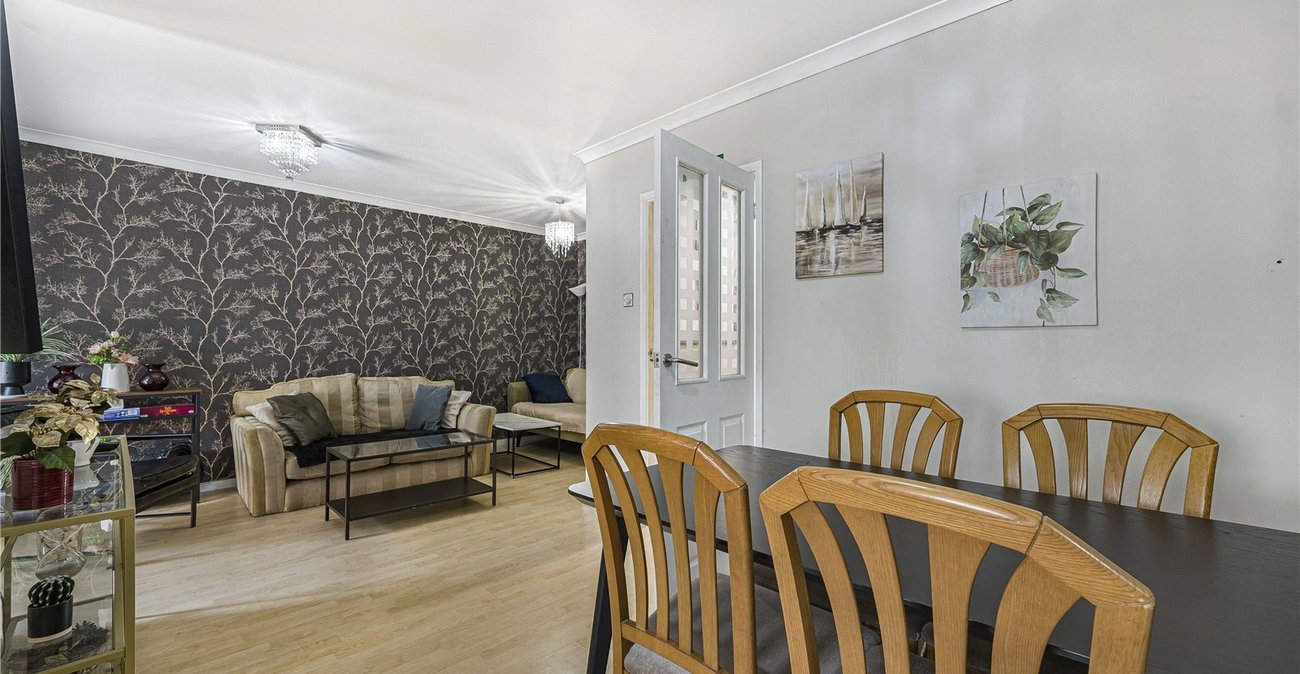 3 bedroom house for sale in Dartford | Robinson Jackson