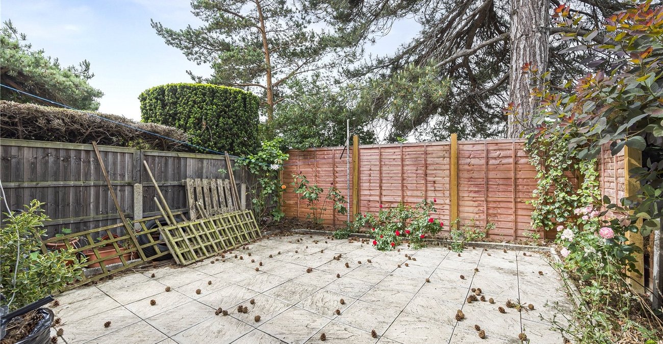 3 bedroom house for sale in Dartford | Robinson Jackson