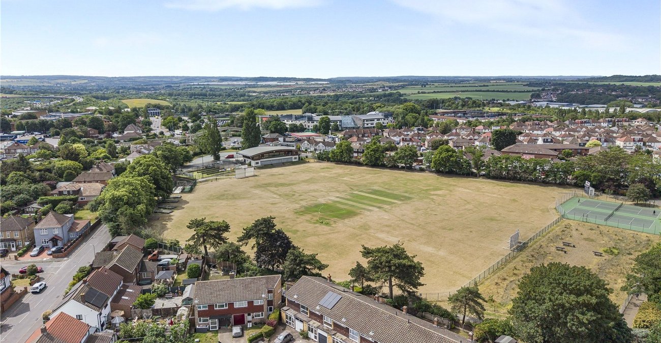 3 bedroom house for sale in Dartford | Robinson Jackson