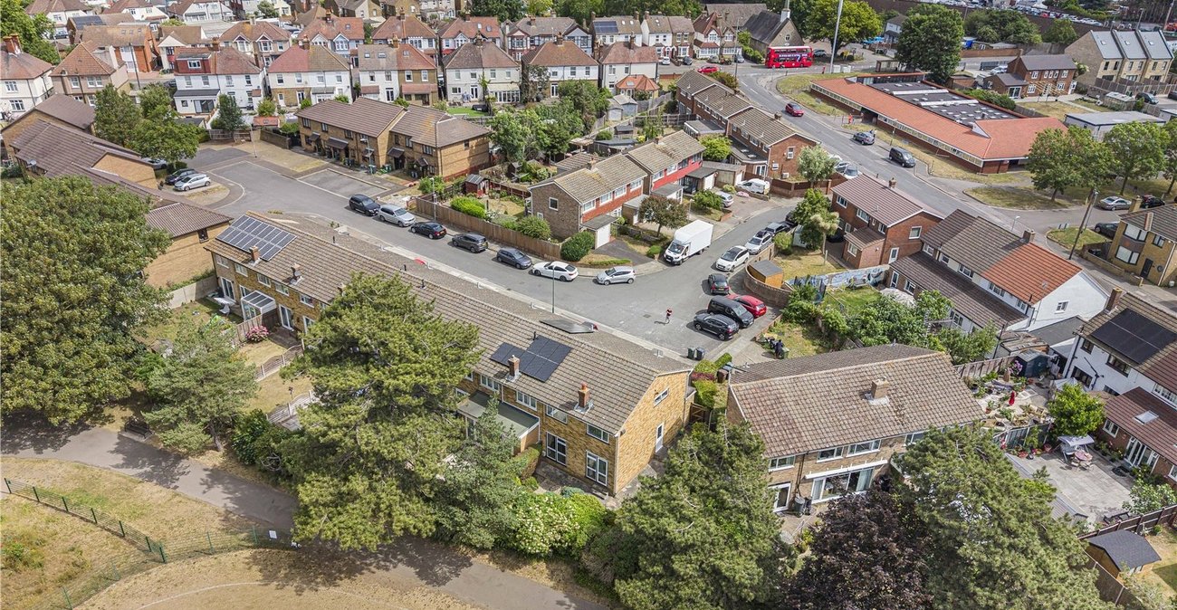 3 bedroom house for sale in Dartford | Robinson Jackson