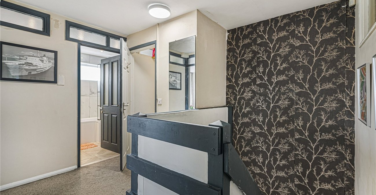 3 bedroom house for sale in Dartford | Robinson Jackson