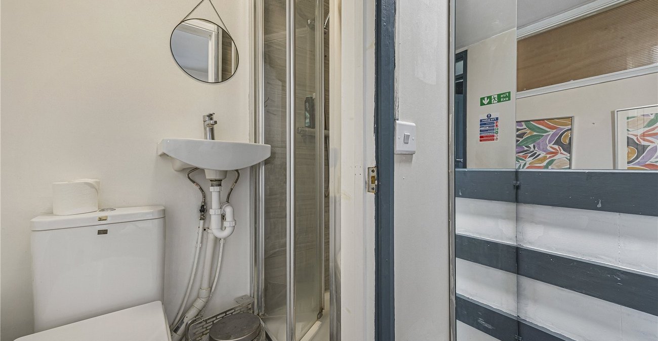 3 bedroom house for sale in Dartford | Robinson Jackson