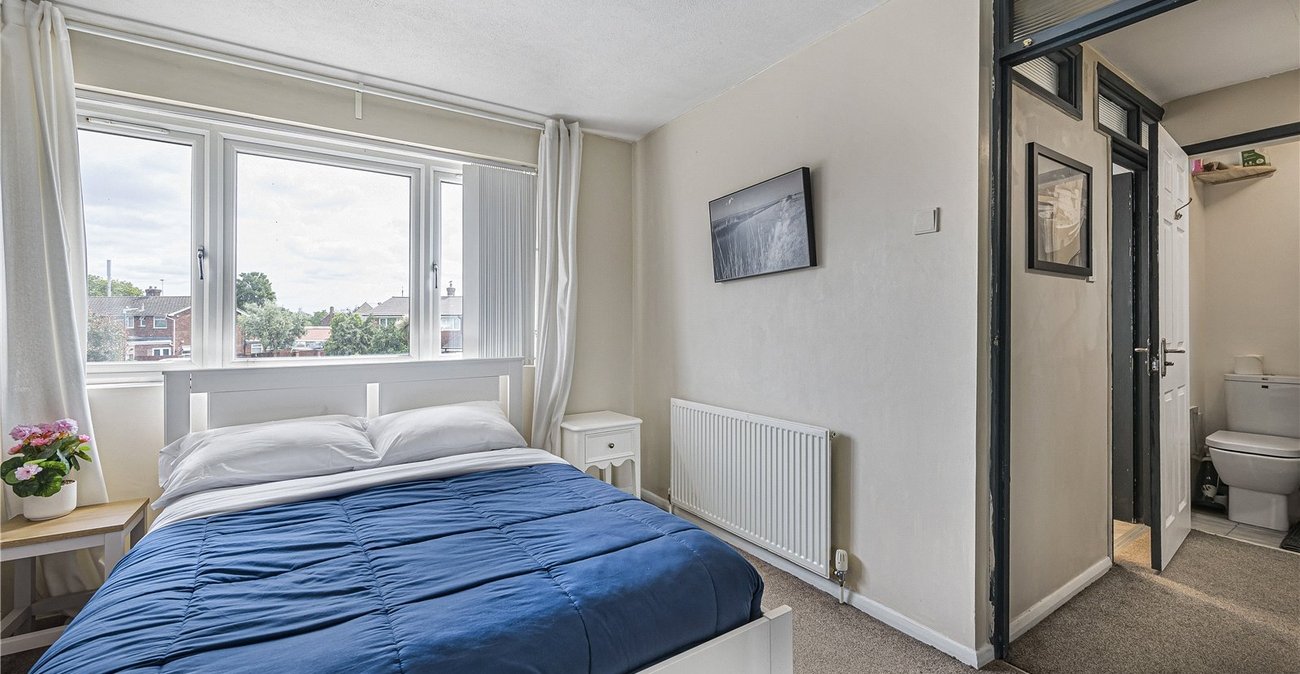 3 bedroom house for sale in Dartford | Robinson Jackson