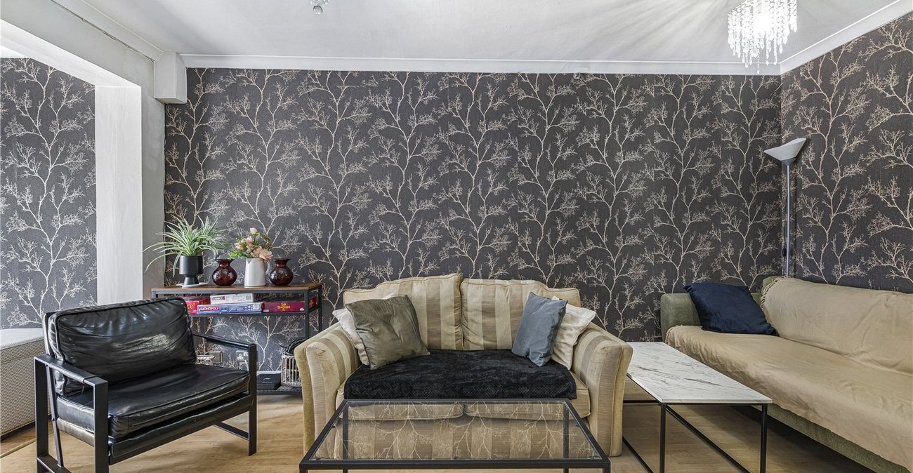 3 bedroom house for sale in Dartford | Robinson Jackson