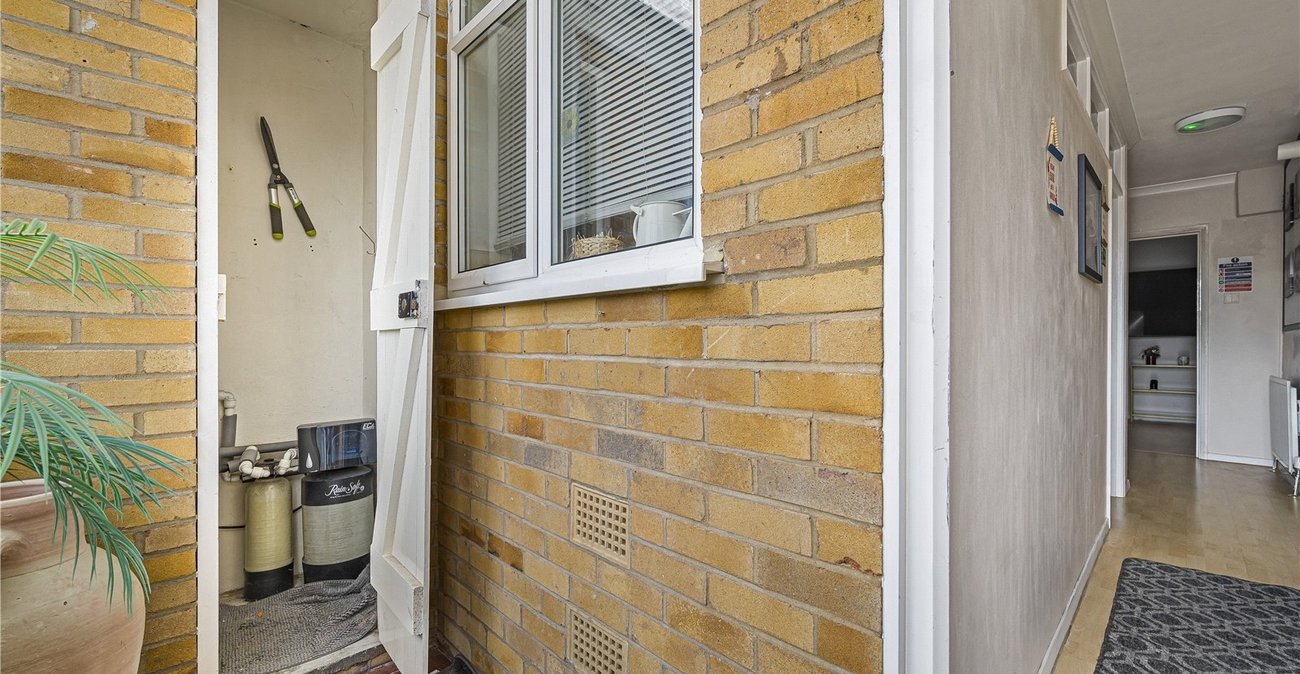 3 bedroom house for sale in Dartford | Robinson Jackson