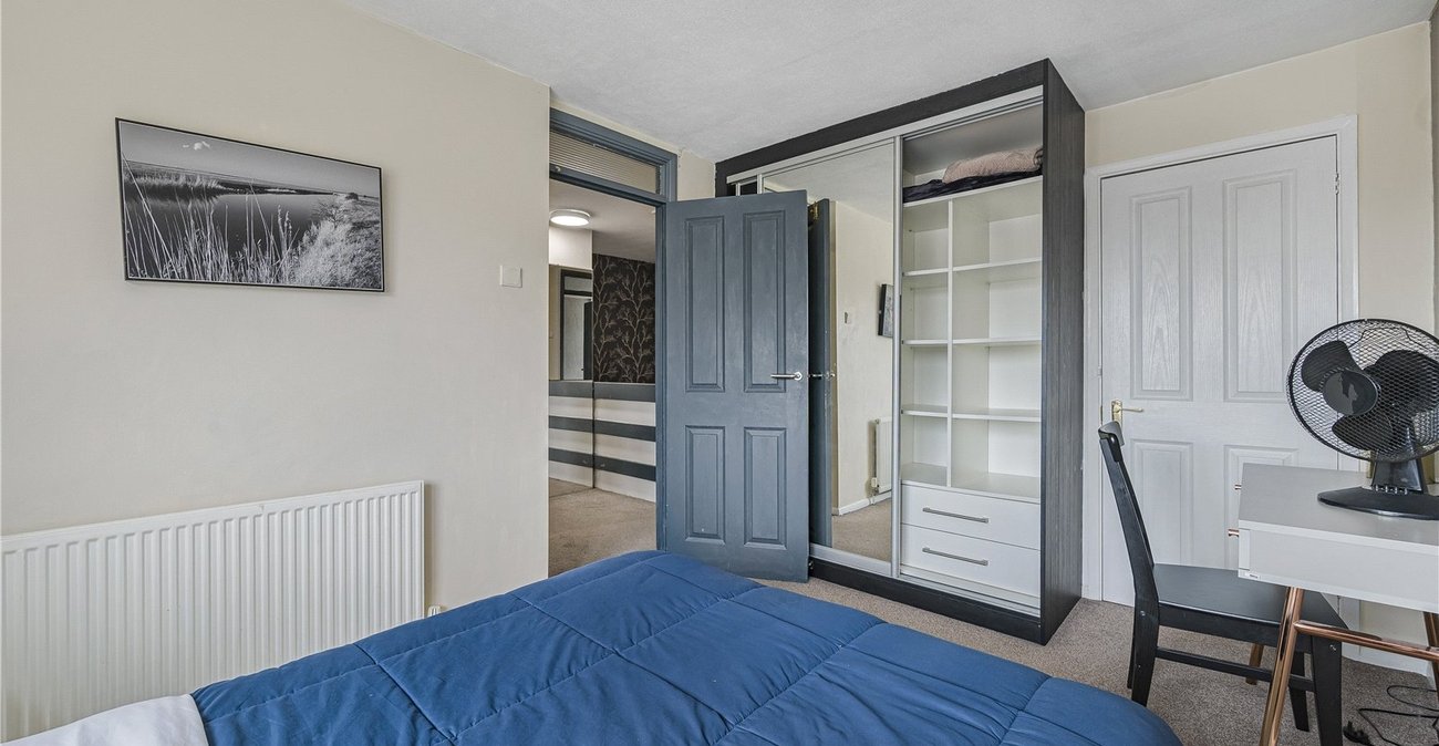 3 bedroom house for sale in Dartford | Robinson Jackson