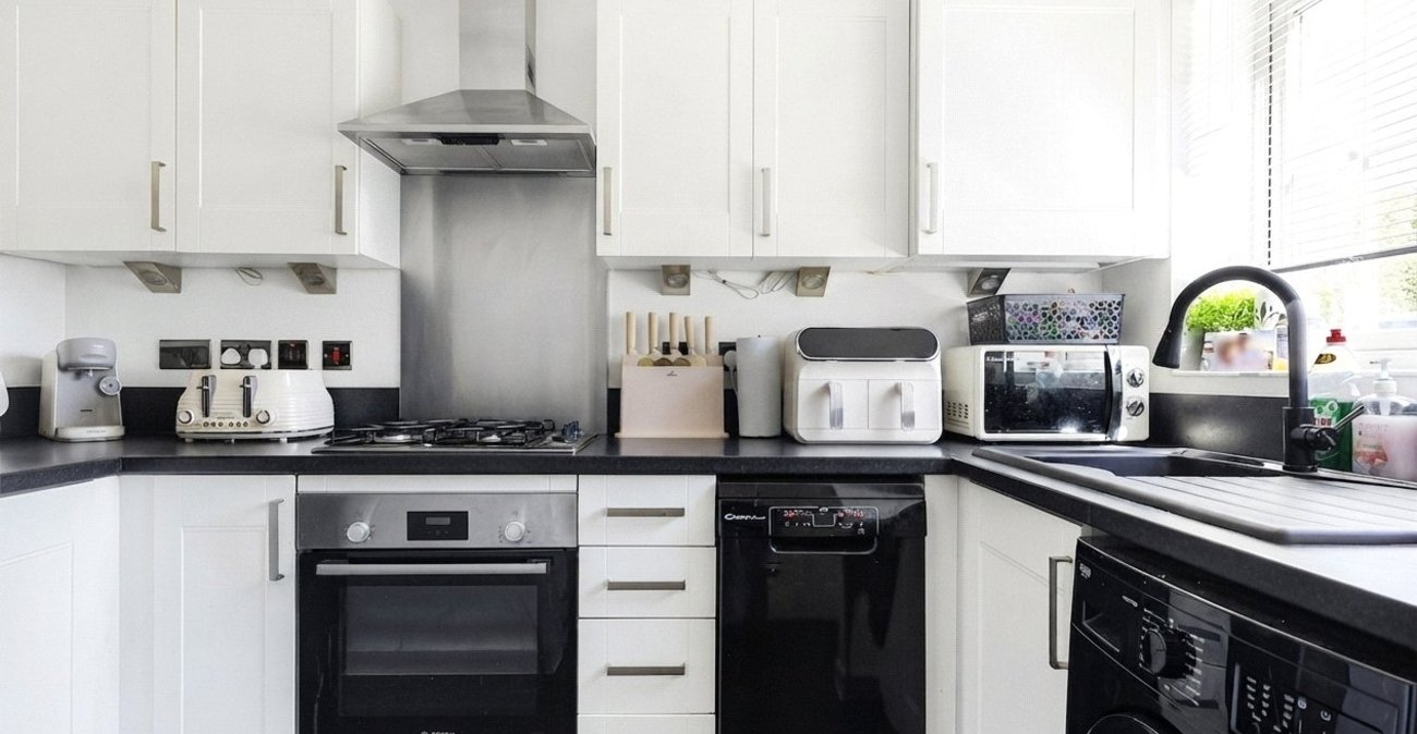 2 bedroom house for sale in Snodland | Robinson Michael & Jackson