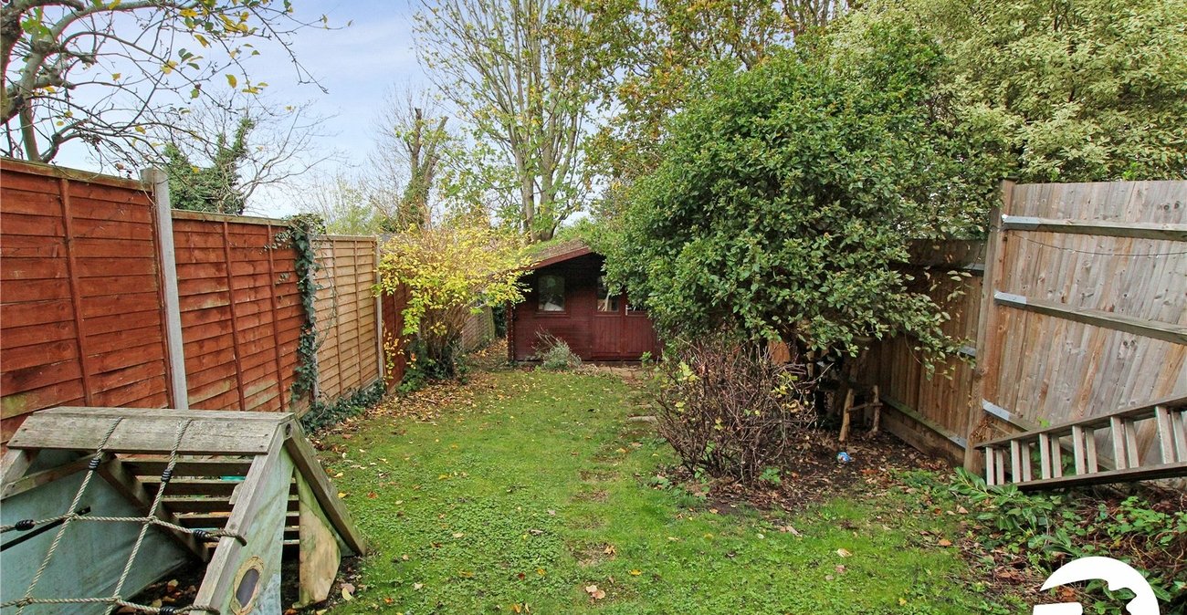 2 bedroom property for sale in Shooters Hill | Robinson Jackson