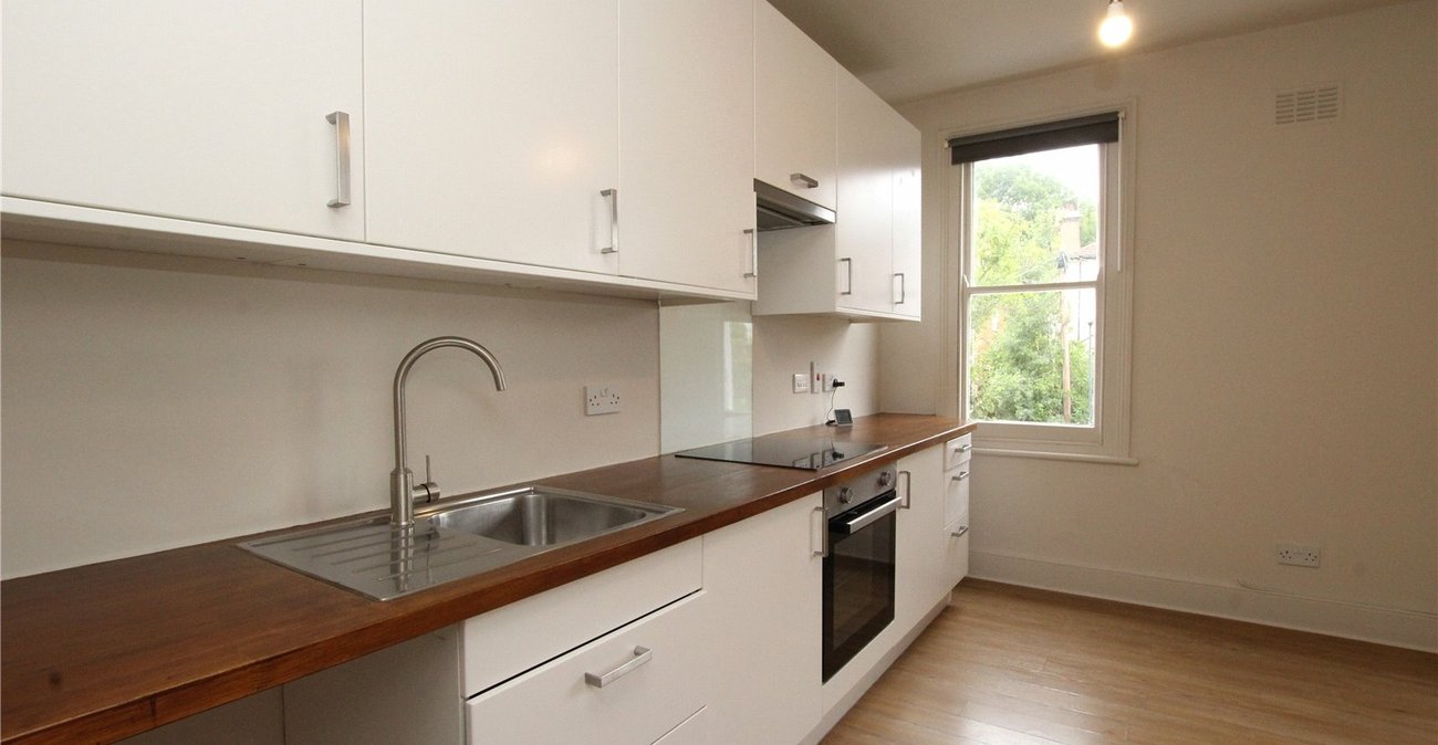 1 bedroom property for sale in Shooters Hill | Robinson Jackson