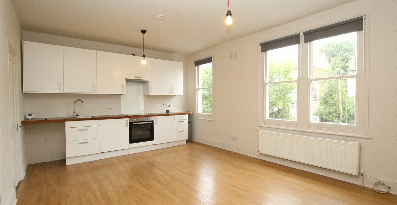 1 bedroom property for sale in Shooters Hill | Robinson Jackson