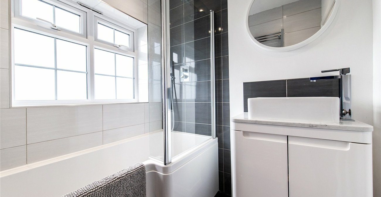 4 bedroom house for sale in Sittingbourne | Robinson Michael & Jackson