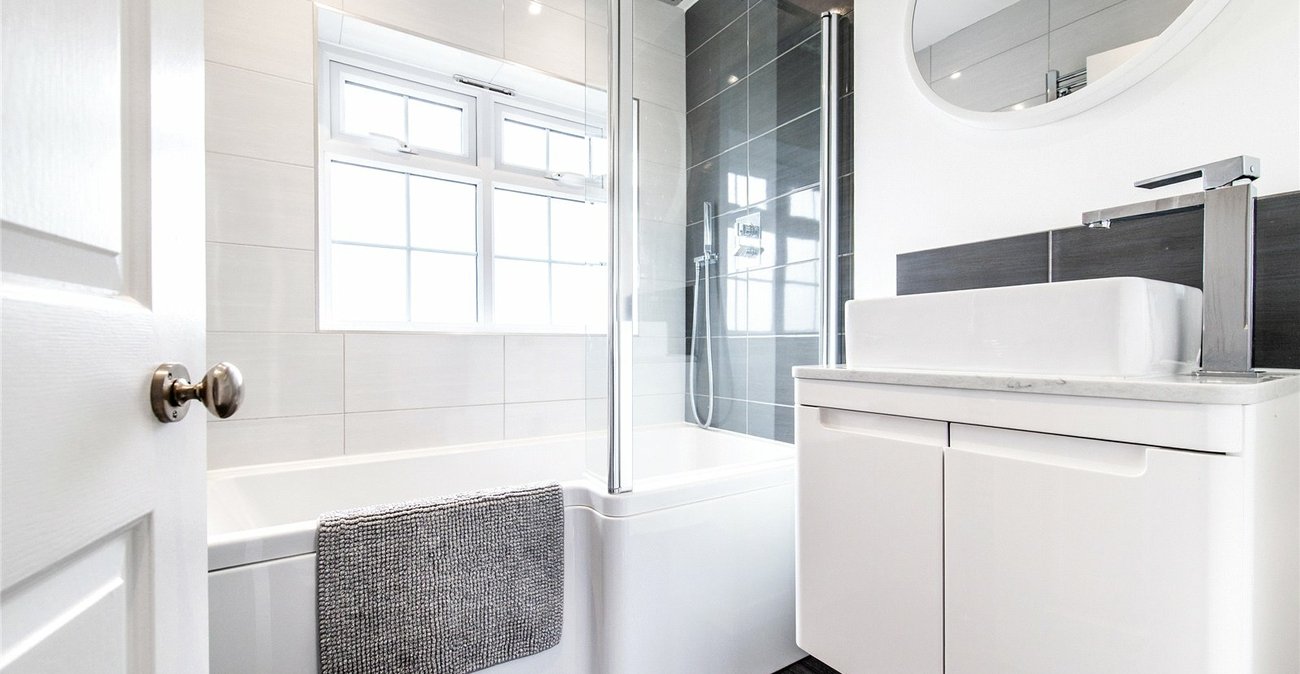 4 bedroom house for sale in Sittingbourne | Robinson Michael & Jackson