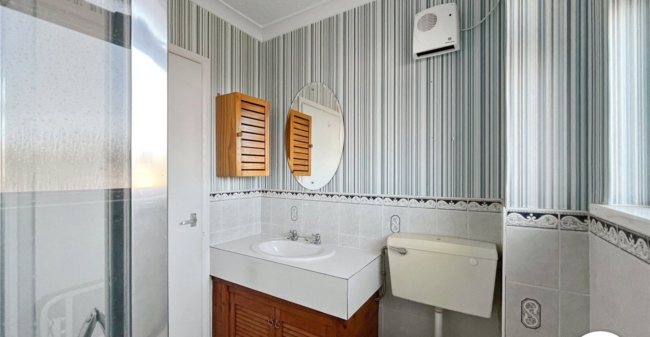 3 bedroom house for sale in Sittingbourne | Robinson Michael & Jackson