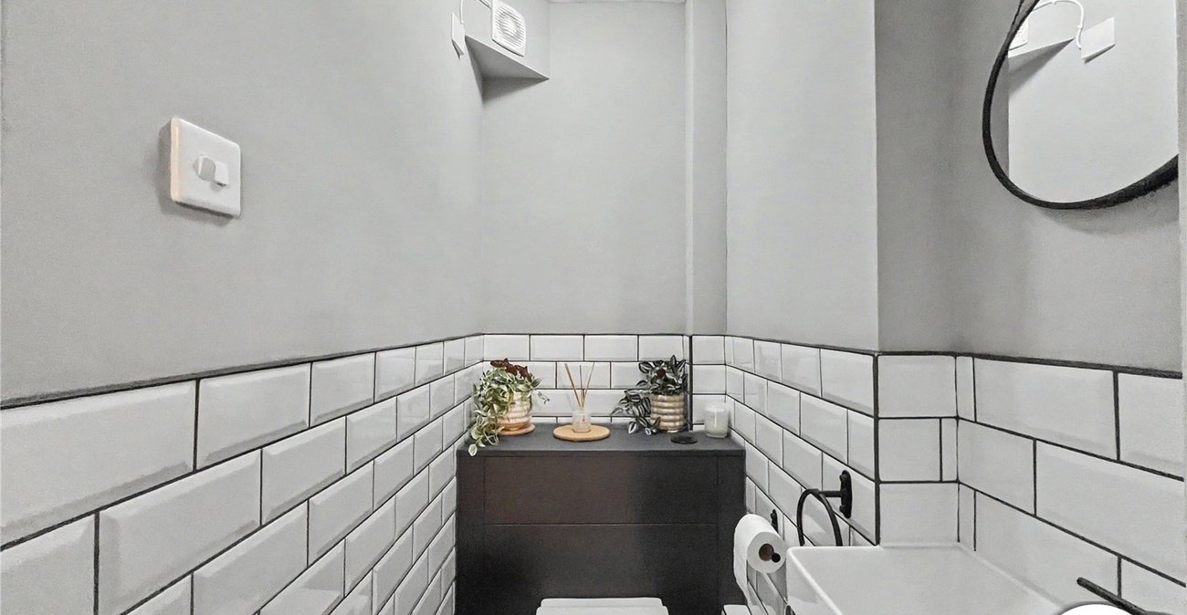 4 bedroom house for sale in Sittingbourne | Robinson Michael & Jackson