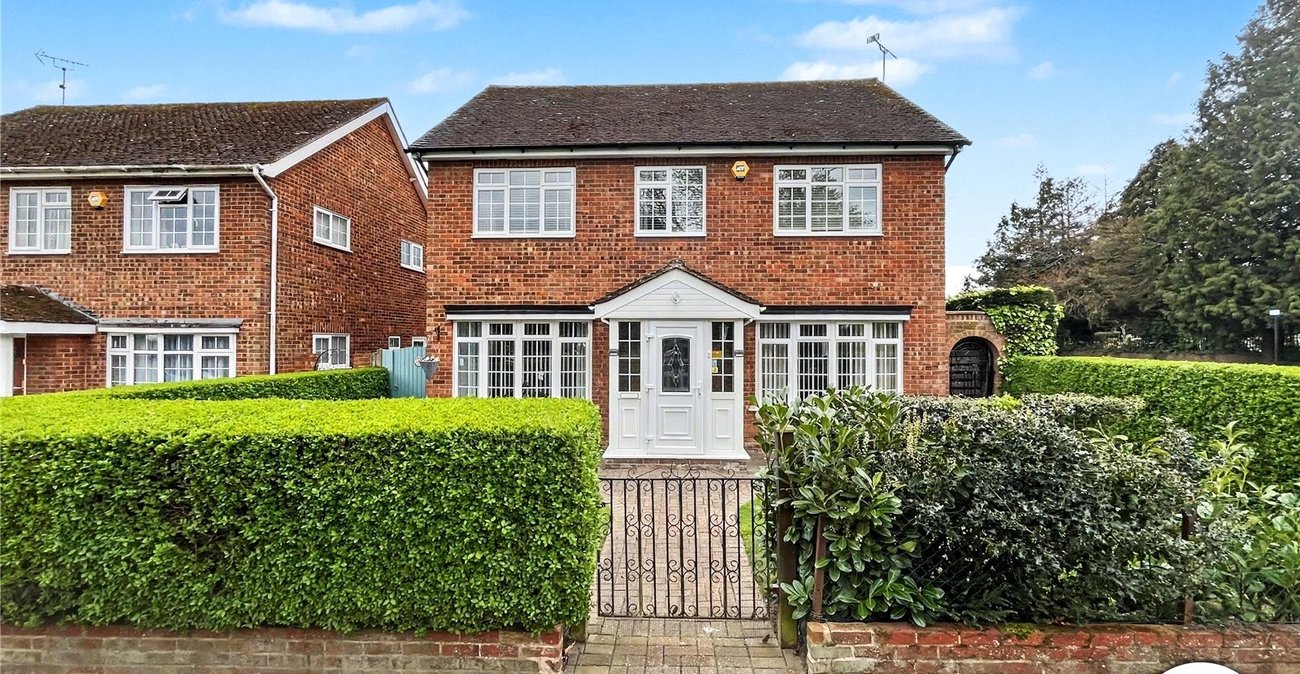 4 bedroom house for sale in Sittingbourne | Robinson Michael & Jackson