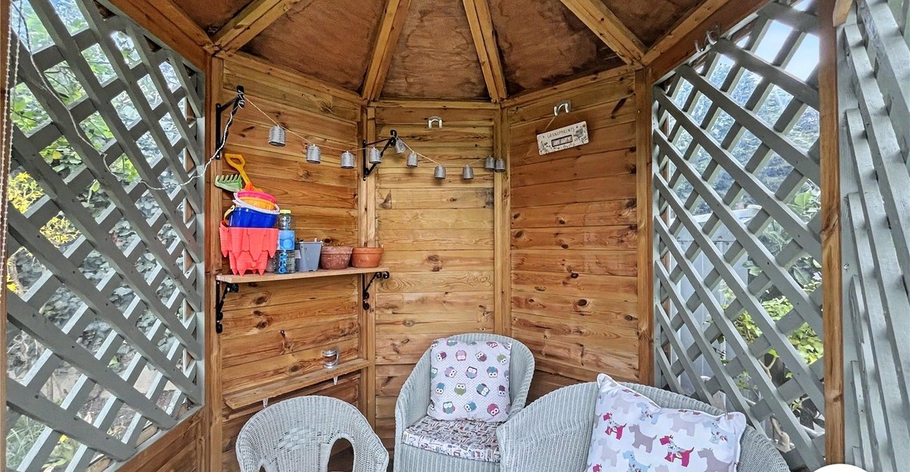 4 bedroom house for sale in Sittingbourne | Robinson Michael & Jackson