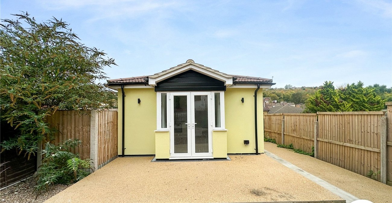 4 bedroom house for sale in Chatham | Robinson Michael & Jackson