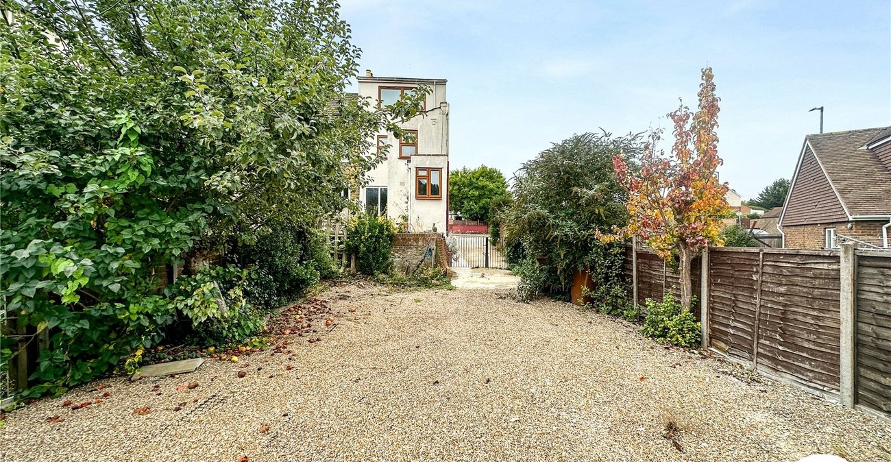 4 bedroom house for sale in Chatham | Robinson Michael & Jackson