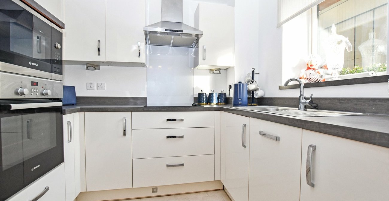 2 bedroom property for sale in Bexleyheath | Robinson Jackson