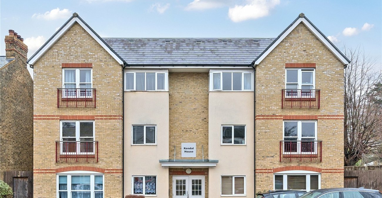 2 bedroom property for sale in Forest Hill | Robinson Jackson