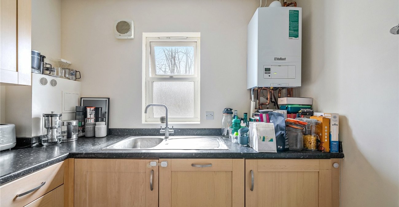 2 bedroom property for sale in Forest Hill | Robinson Jackson