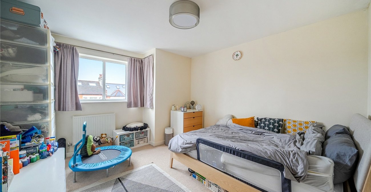 2 bedroom property for sale in Forest Hill | Robinson Jackson