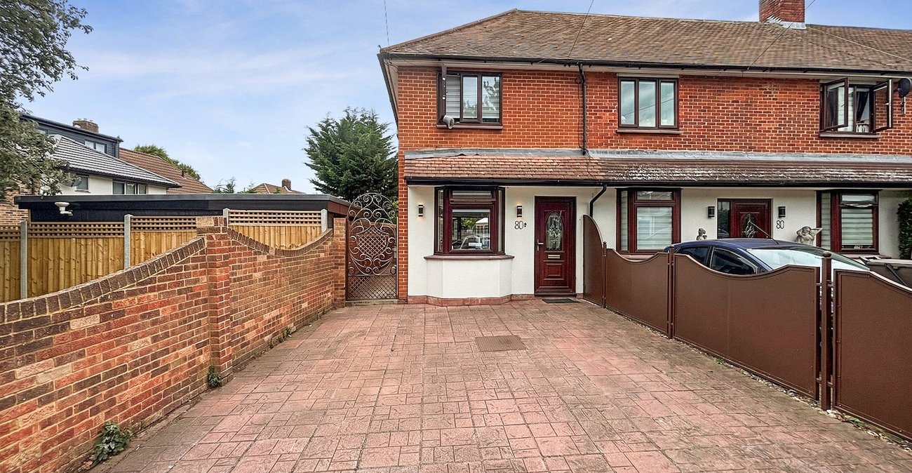 2 bedroom house for sale in Bexley | Robinson Jackson