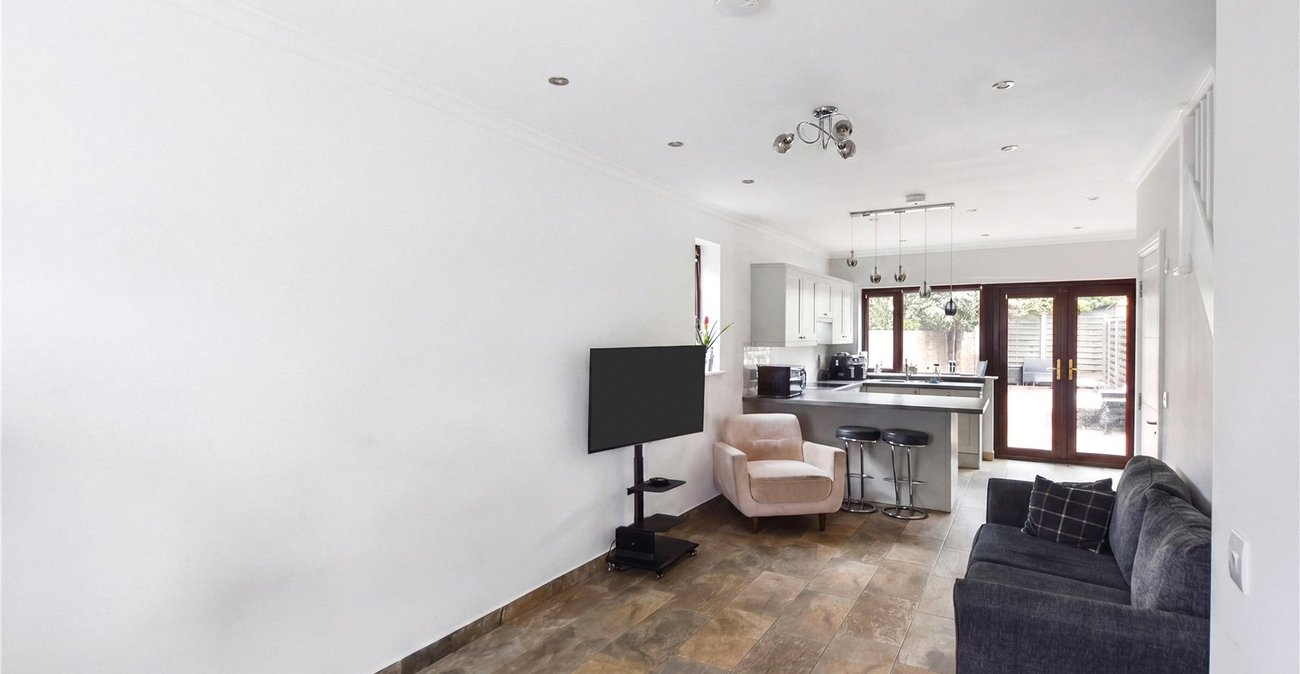 2 bedroom house for sale in Bexley | Robinson Jackson